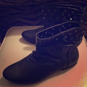 Sale! Unionbay women’s boots